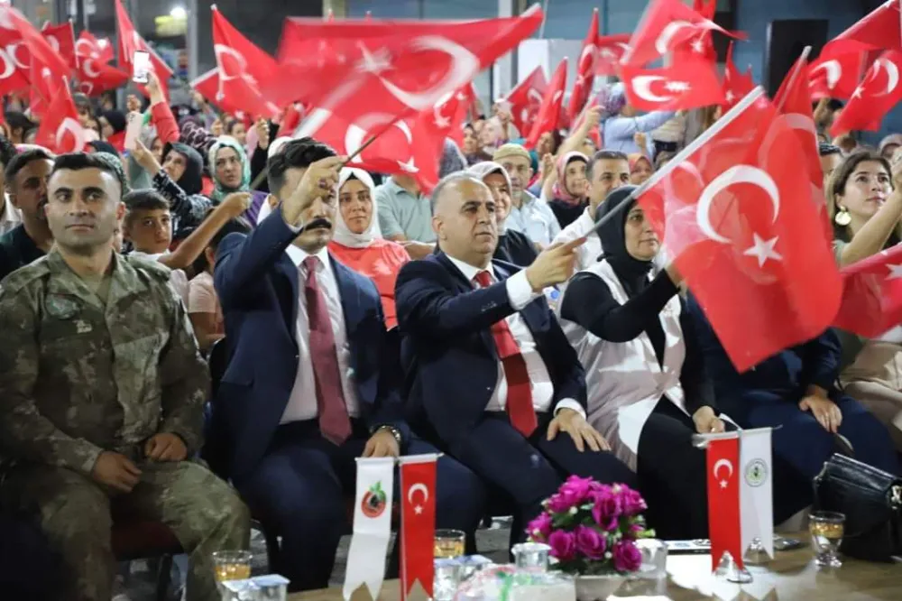 ALTINÖZÜ 15 TEMMUZ DEMOKRASİ VE MİLLİ BİRLİK GÜNÜ ANILDI