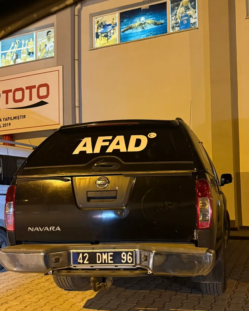 AFAD’ta Skandal İddia: Devletin Aracıyla Maça, TOKİ Evi Varken Konteynere!