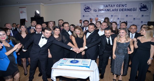 HAGİAD, ?25. YIL GALA YEMEĞİ VE YENİ ÜYE ALIM ÖDÜL TÖRENİ? DÜZENLEDİ