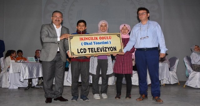 BAŞKAN KİMYECİ: GELECEĞİMİZİN TEMİNATI GENÇLERİMİZLE GURUR DUYUYORUZ