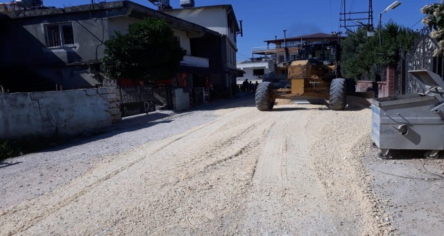 HBB?NİN YOL ÇALIŞMALARI İLE HALKIN ULAŞIMI KOLAYLAŞIYOR