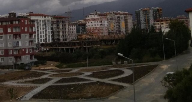 ODABAŞI MAHALLESİ SELİN SİTESİ YANI 2. ETAP PARKI?NDA  SONA GELİNDİ