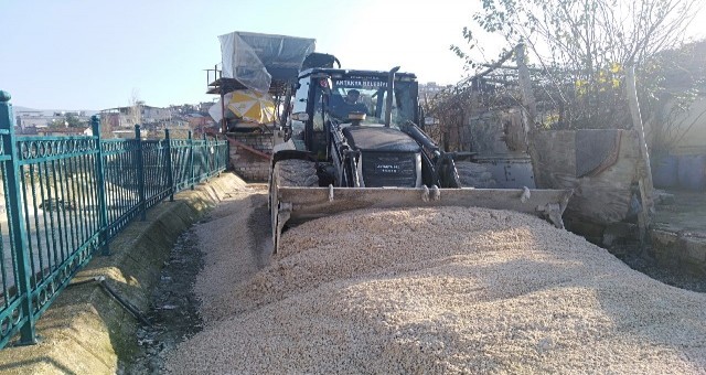 BAŞKAN KİMYECİ VATANDAŞIN TALEBİNİ HIZLA YERİNE GETİRDİ