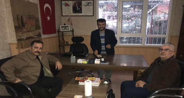 Gazeteci Mahmut Şan`a Doğum Günü Sürprizi